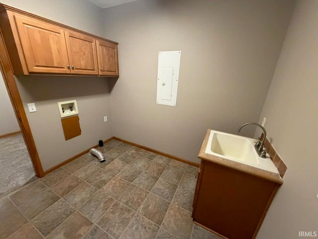 104 E Foster Street, Fort Branch, IN 47648