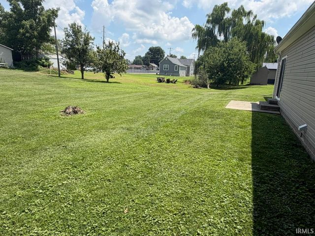 104 E Foster Street, Fort Branch, IN 47648