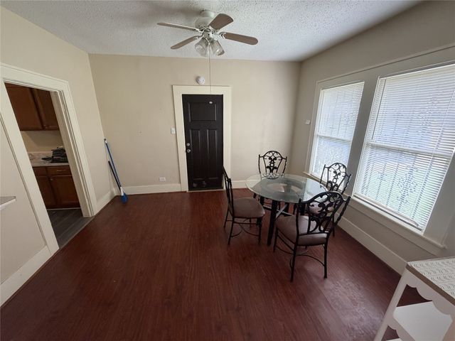 1466 Stella Avenue, Dallas, TX 75216