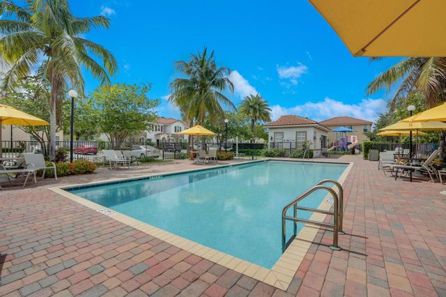 4307 Chalmers Lane, West Palm Beach, FL 33417