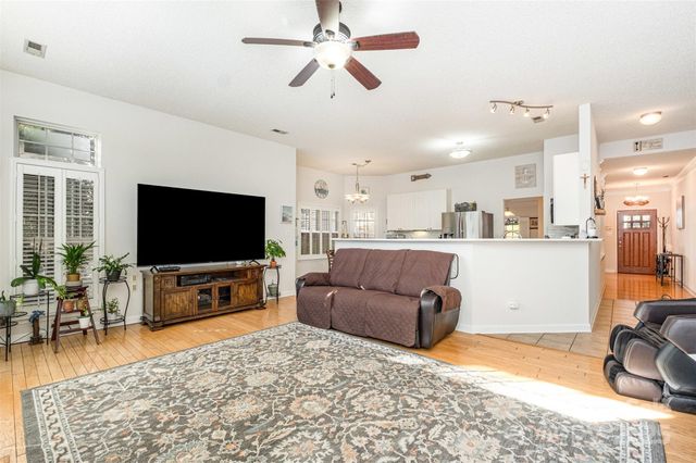 4760 Lauren Glen Street NW, Concord, NC 28027