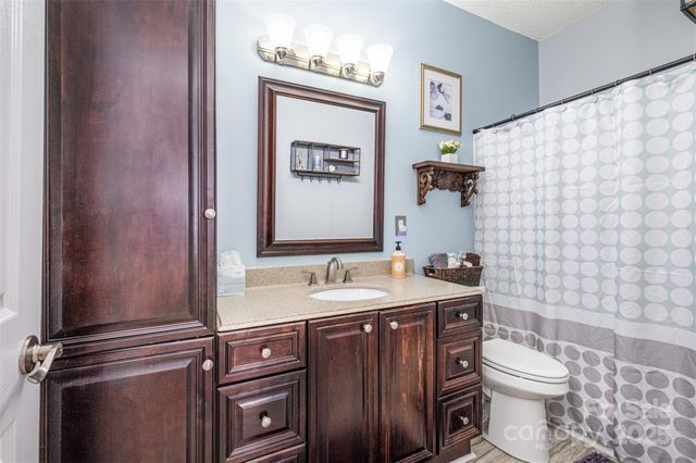 4760 Lauren Glen Street NW, Concord, NC 28027