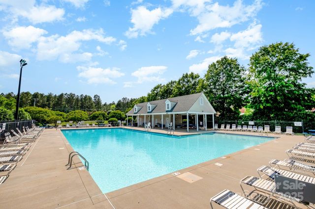 4760 Lauren Glen Street NW, Concord, NC 28027