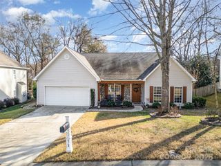 4760 Lauren Glen Street NW, Concord, NC 28027