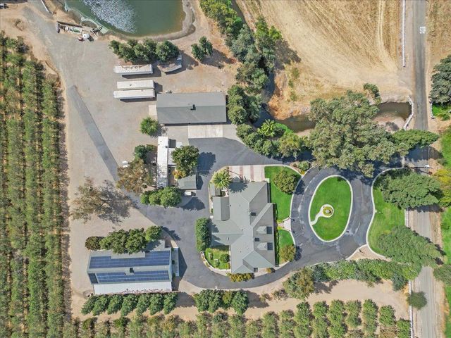 4616 Freelove Rd, Oakdale, CA 95361