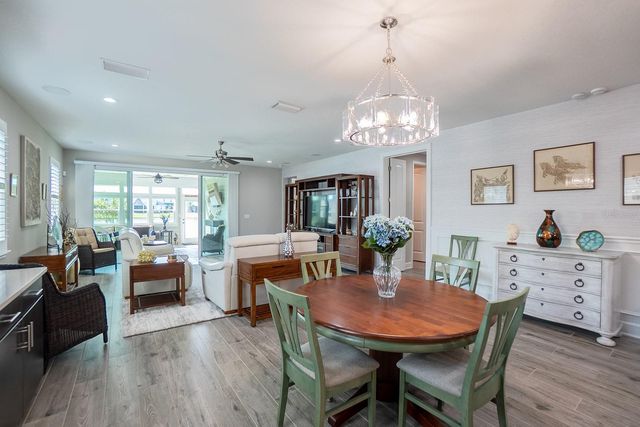 9 LOS LAGOS BOULEVARD, Palm Coast, FL 32137
