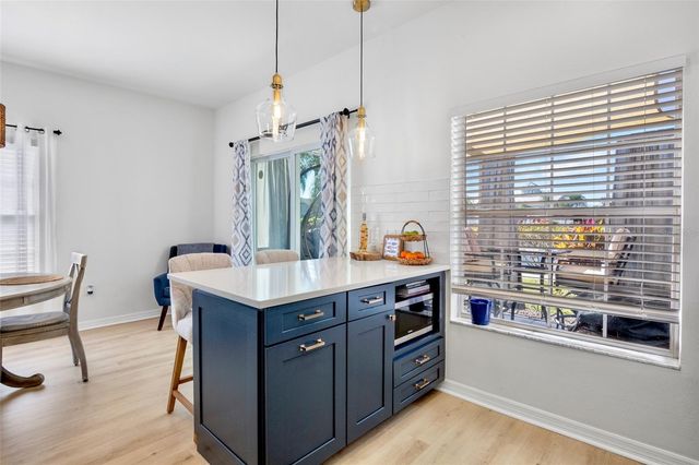 7589 PLANTATION CIRCLE, Bradenton, FL 34201