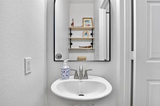 7589 PLANTATION CIRCLE, Bradenton, FL 34201