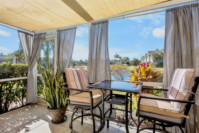 7589 PLANTATION CIRCLE, Bradenton, FL 34201