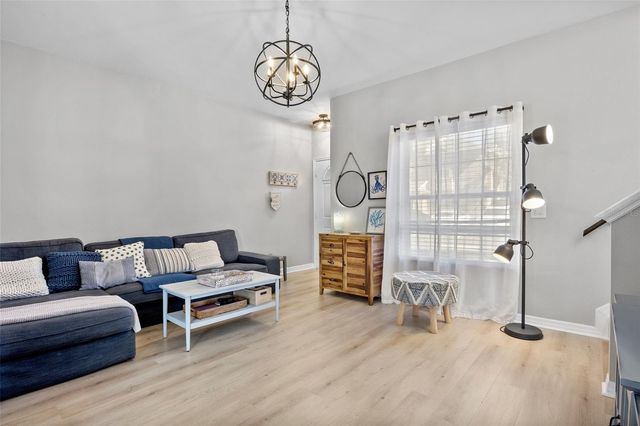 7589 PLANTATION CIRCLE, Bradenton, FL 34201