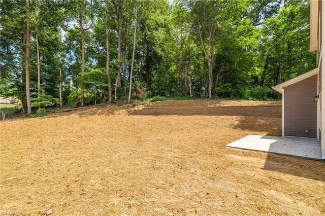 311 Lily Drive, Kernersville, NC 27284