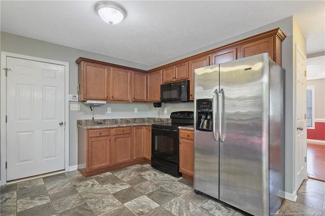 15 Rockingham Street, Spring Lake, NC 28390