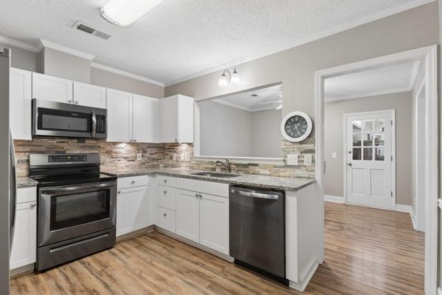 934 Lenox Hill Court, Atlanta, GA 30324