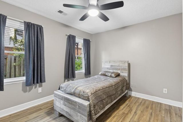 934 Lenox Hill Court, Atlanta, GA 30324