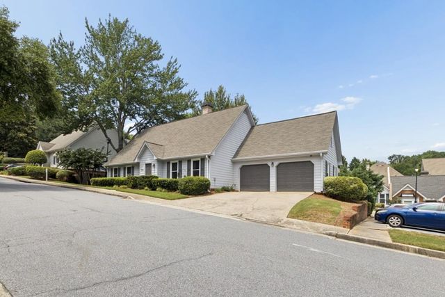 934 Lenox Hill Court, Atlanta, GA 30324