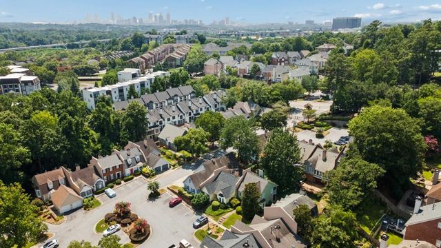 934 Lenox Hill Court, Atlanta, GA 30324