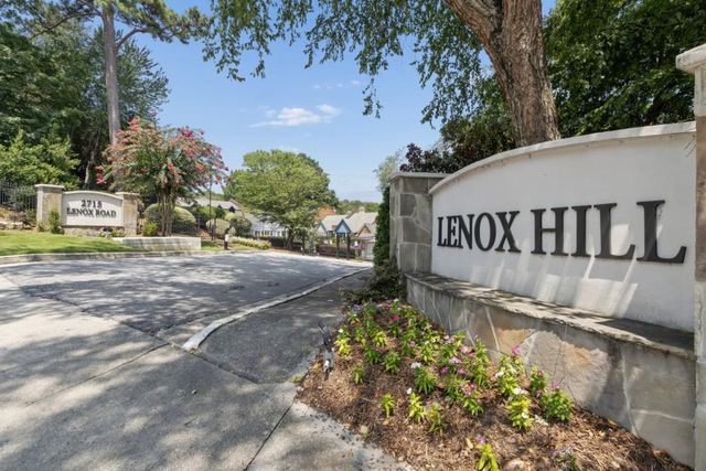 934 Lenox Hill Court, Atlanta, GA 30324