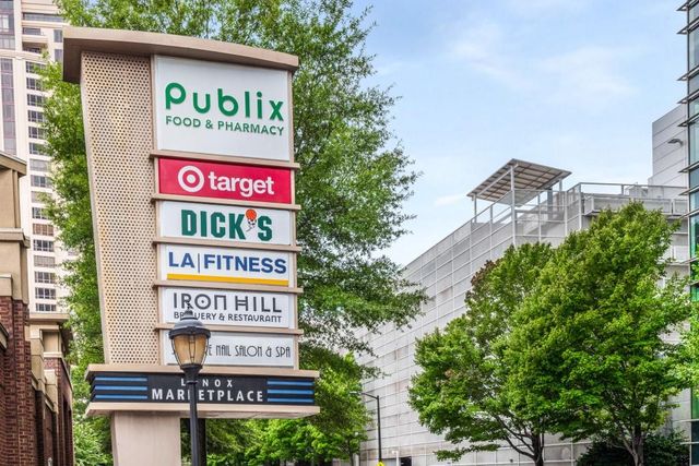 934 Lenox Hill Court, Atlanta, GA 30324