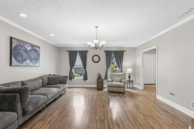 934 Lenox Hill Court, Atlanta, GA 30324