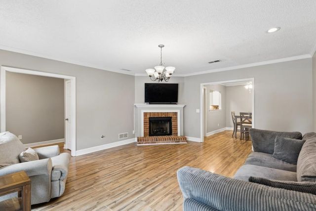 934 Lenox Hill Court, Atlanta, GA 30324