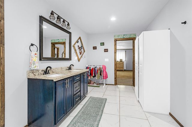 6452 Oakhill Lane, Richards, TX 77873