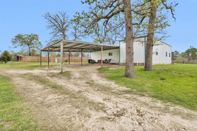 6452 Oakhill Lane, Richards, TX 77873