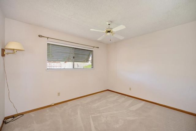8140 Lisbon Way, Sacramento, CA 95823