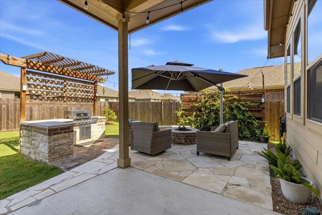 8033 Mozart ST, Round Rock, TX 78665