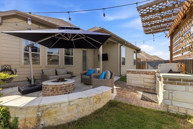 8033 Mozart ST, Round Rock, TX 78665