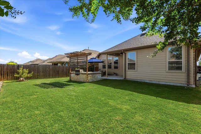 8033 Mozart ST, Round Rock, TX 78665