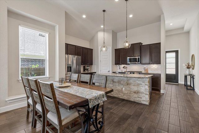 8033 Mozart ST, Round Rock, TX 78665
