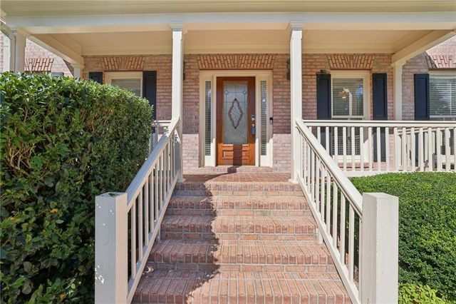 100 Harmony Point Cove, Lilburn, GA 30047
