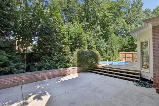 100 Harmony Point Cove, Lilburn, GA 30047