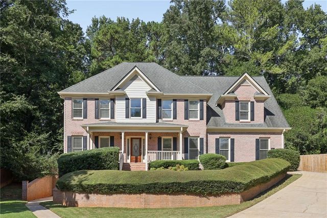 100 Harmony Point Cove, Lilburn, GA 30047