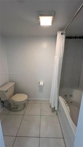7980 N French Dr 3-103, Pembroke Pines, FL 33024