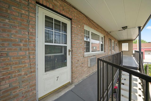 2716 Ridgeland Avenue 7, Berwyn, IL 60402
