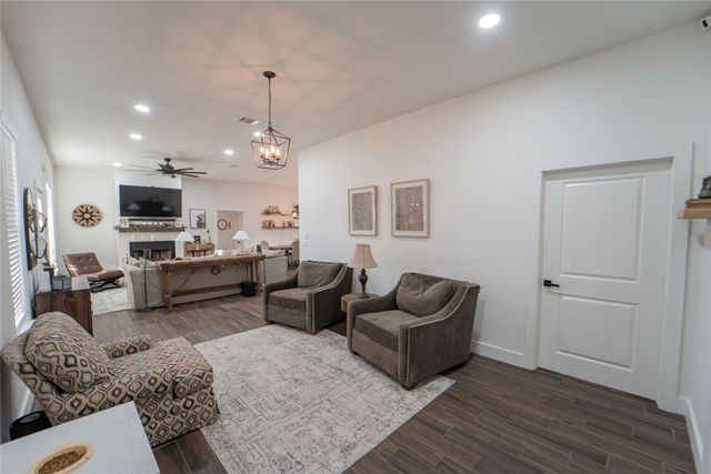 335 Brazos West Drive, Mineral Wells, TX 76067