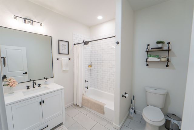 335 Brazos West Drive, Mineral Wells, TX 76067