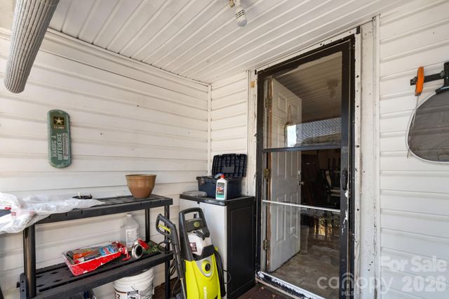 1242 W Airline Avenue, Gastonia, NC 28052