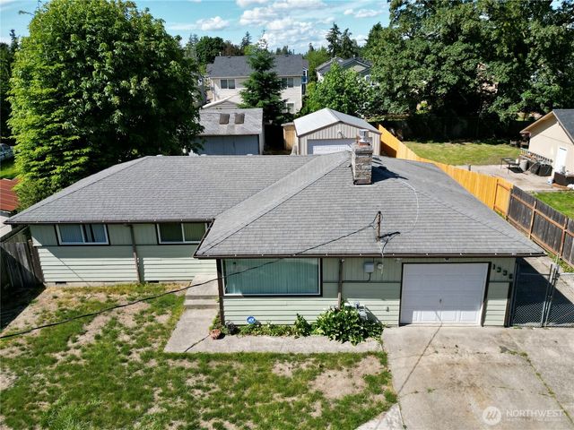 1336 S 279th Street, Des Moines, WA 98198