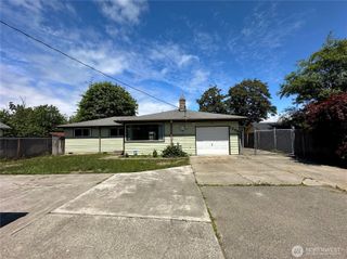 1336 S 279th Street, Des Moines, WA 98198