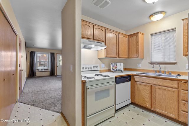 2814 N 9TH ST, Coeur D'alene, ID 83815