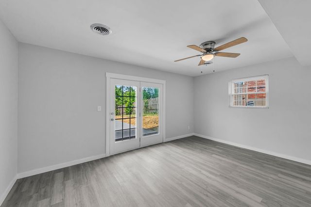 416 Foster Avenue, Florence, KY 41042