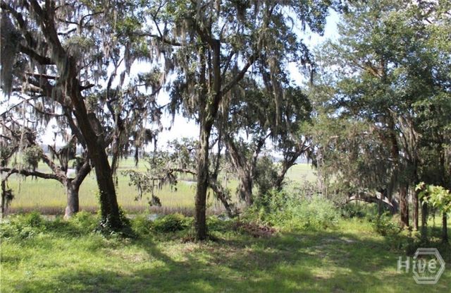 353 Main Street, Midway, GA 31320