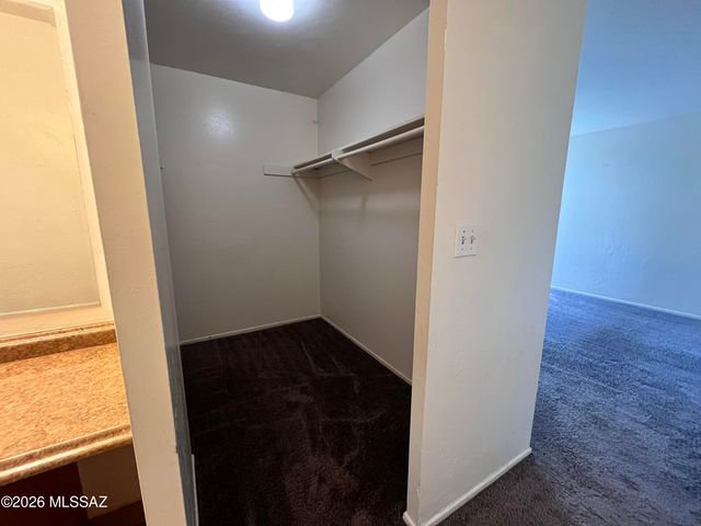 812 S Langley Ave Unit 202, Tucson, AZ 85710
