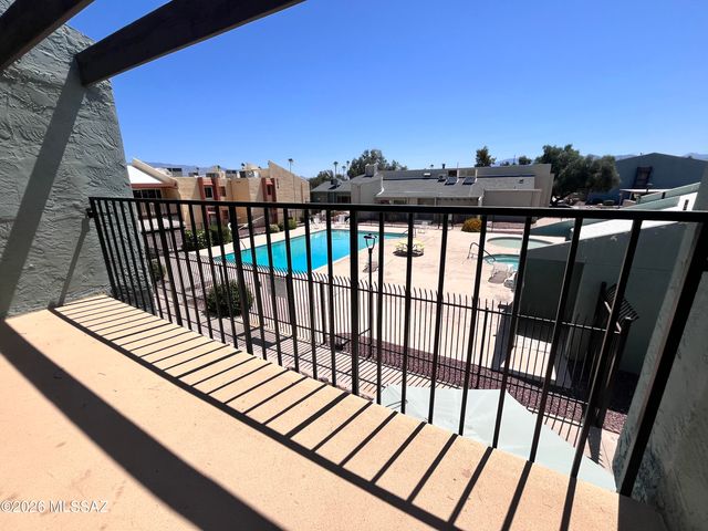 812 S Langley Ave Unit 202, Tucson, AZ 85710