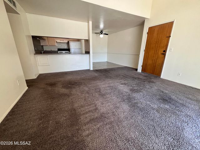 812 S Langley Ave Unit 202, Tucson, AZ 85710