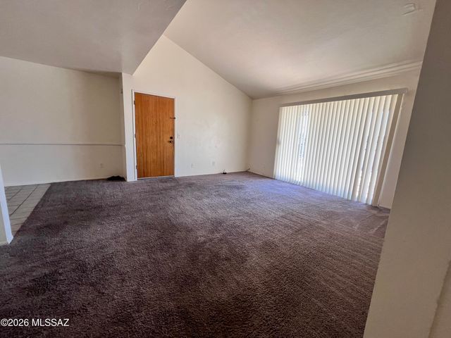 812 S Langley Ave Unit 202, Tucson, AZ 85710