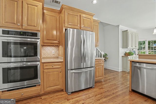 537 Old Collins Road, Hoschton, GA 30548