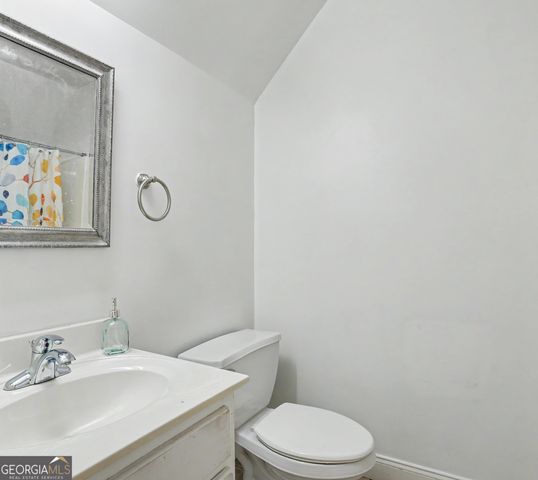 537 Old Collins Road, Hoschton, GA 30548